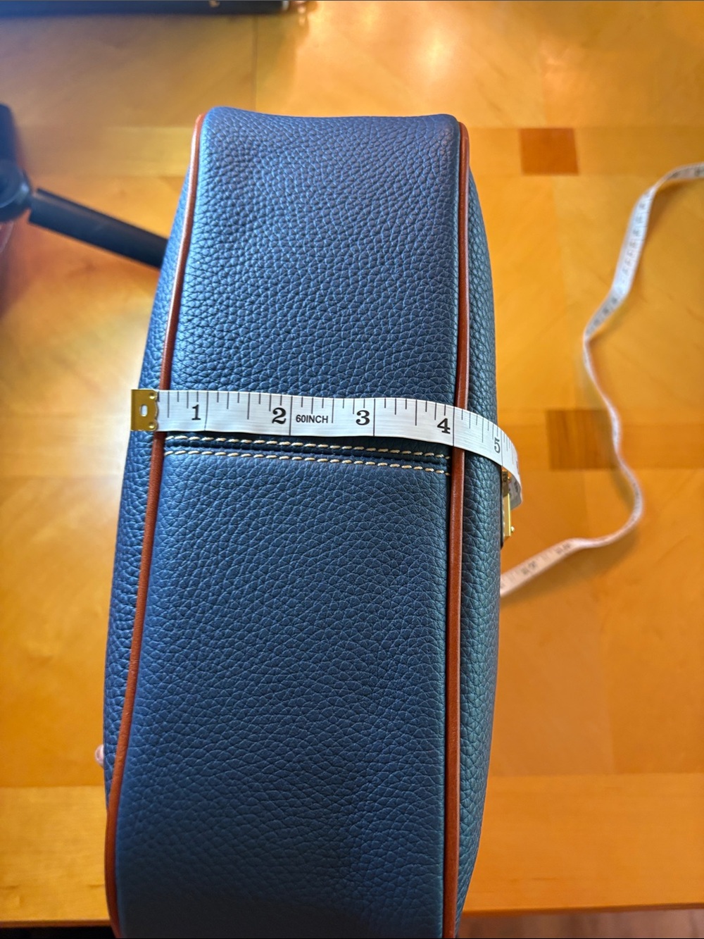 Dooney & Bourke Pebble Grain Piper in Jeans color - Picture 4 of 10
